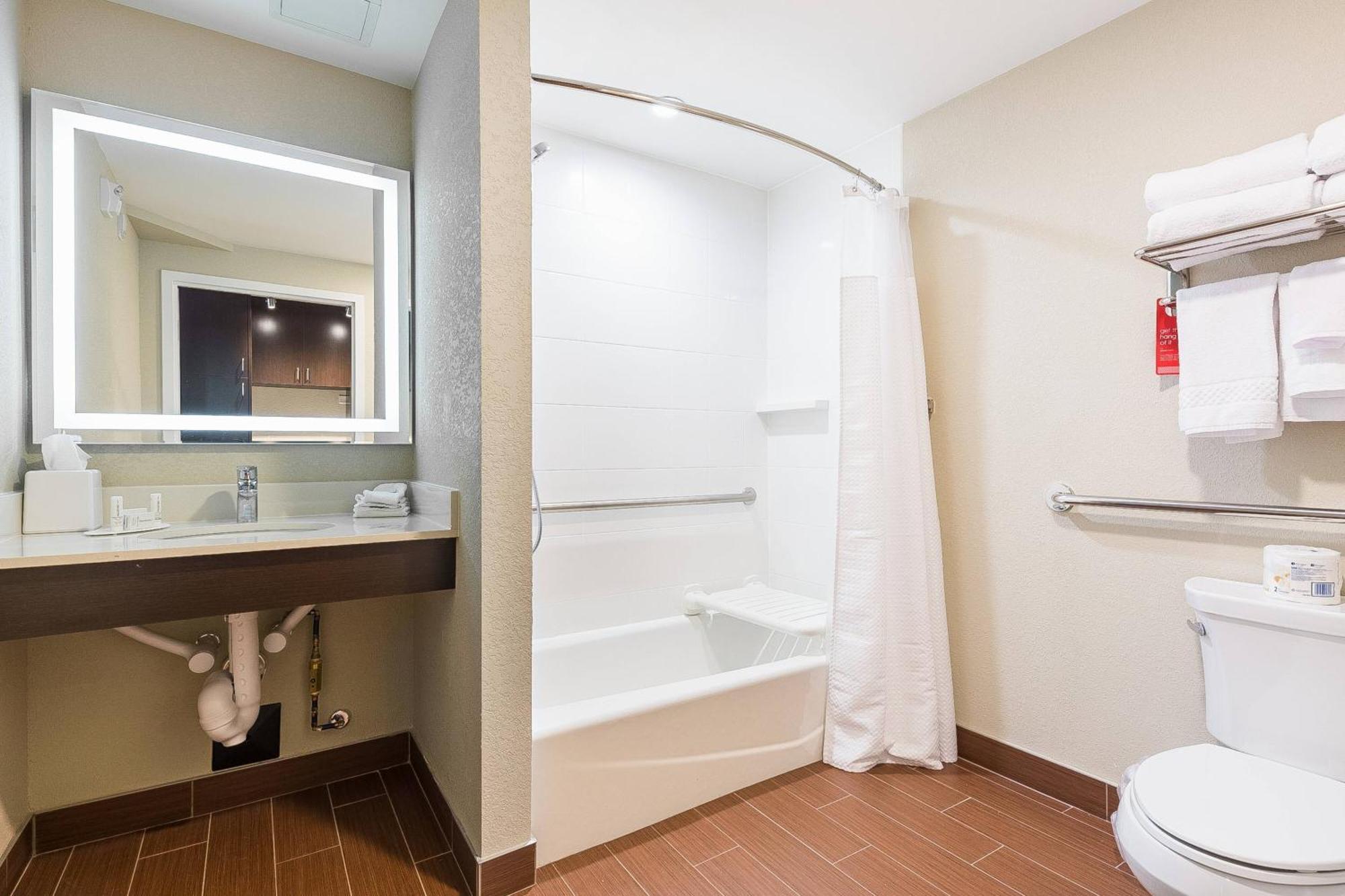 Towneplace Suites By Marriott Edmonton South Extérieur photo