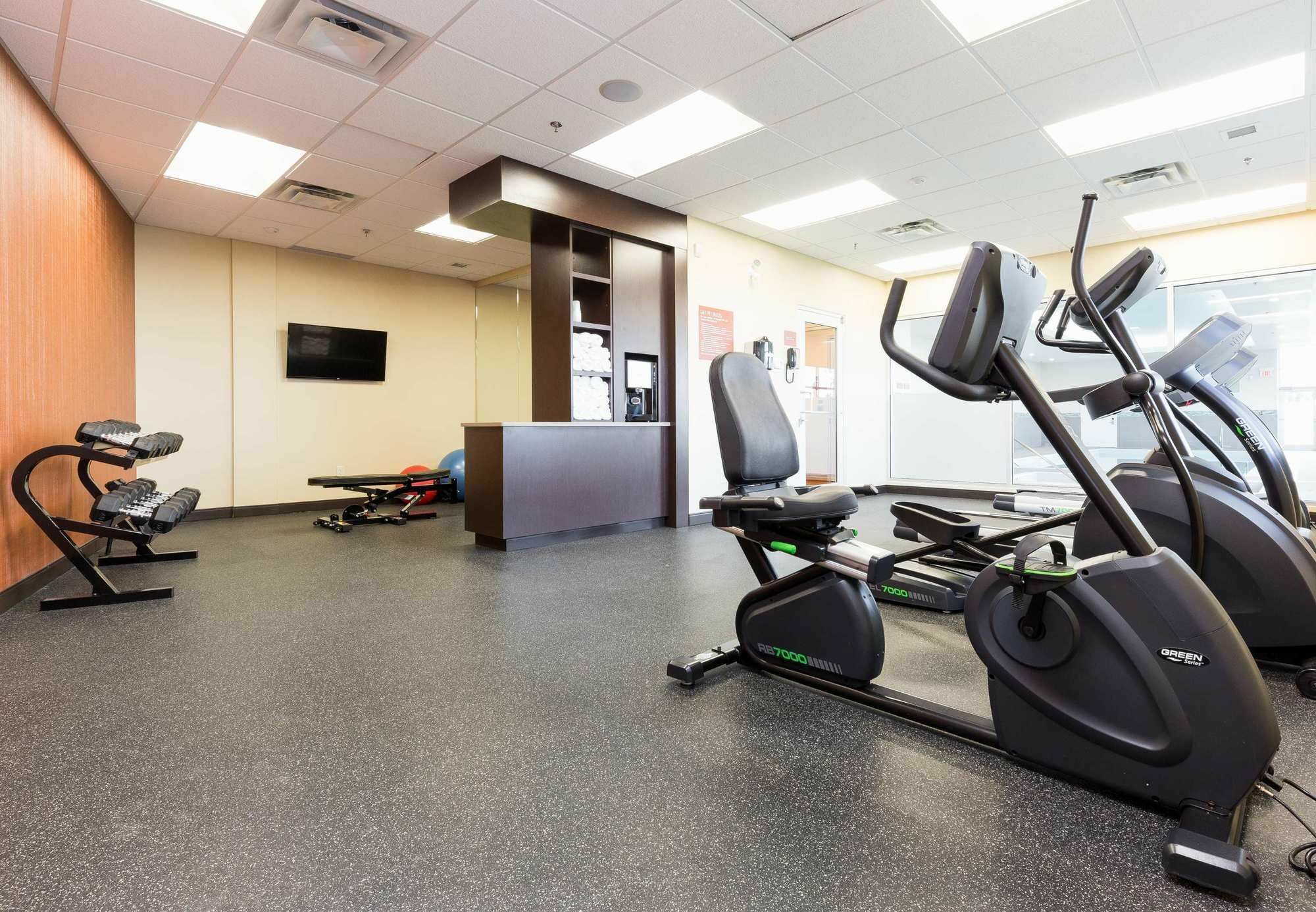 Towneplace Suites By Marriott Edmonton South Extérieur photo